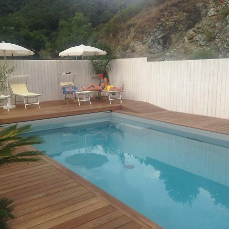 קזארצה ליגורה B&B Villa Luisa מראה חיצוני תמונה