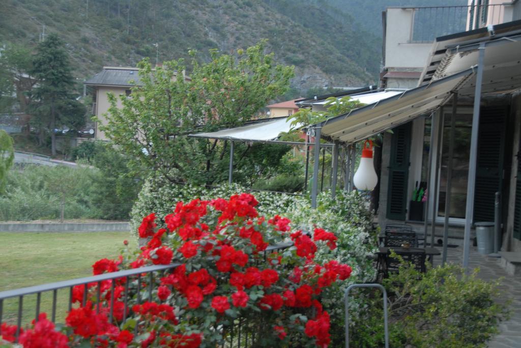 קזארצה ליגורה B&B Villa Luisa מראה חיצוני תמונה